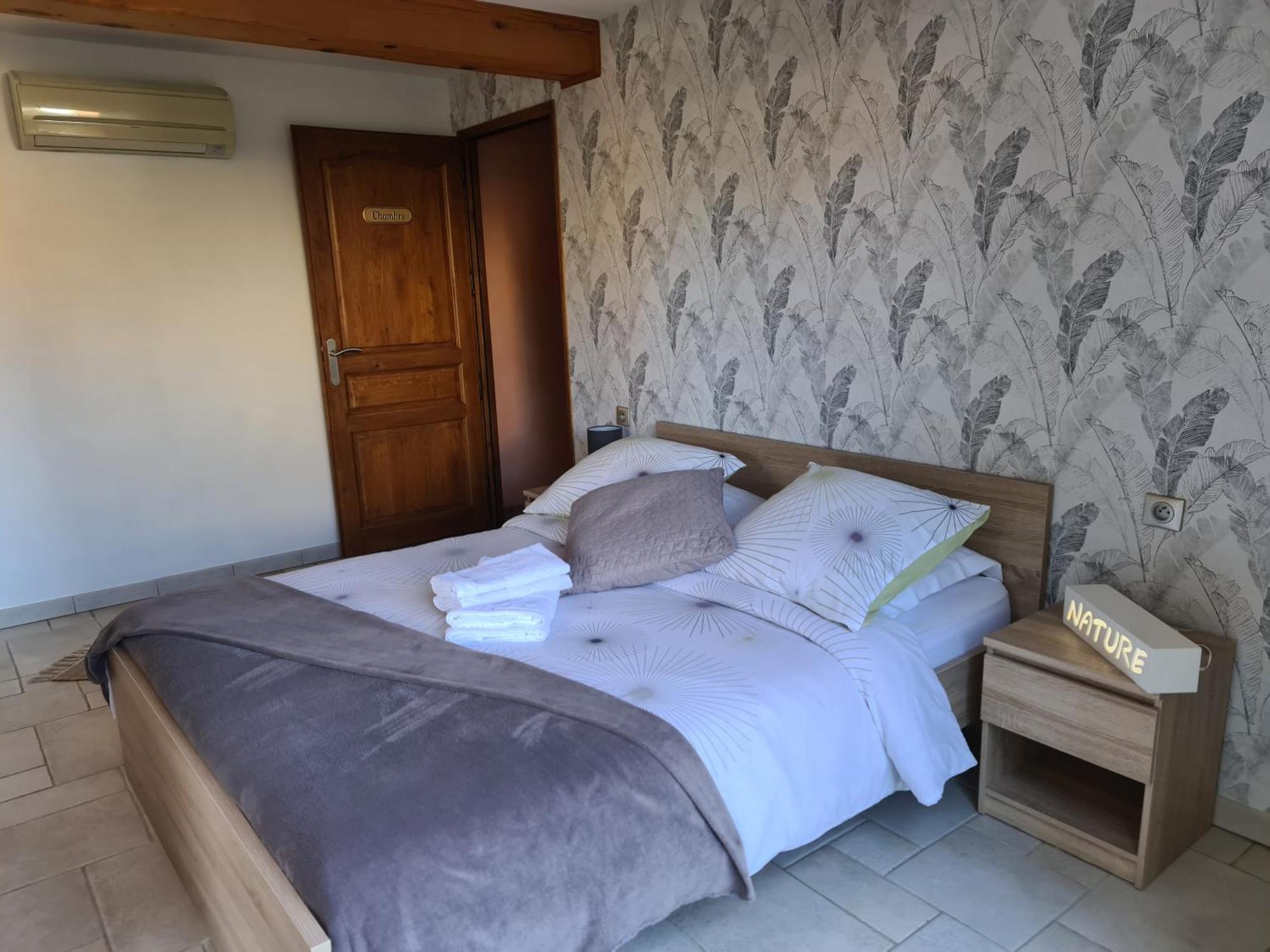 Agréable maison 4 étoiles au calme Portes-lès-Valence Esterno foto