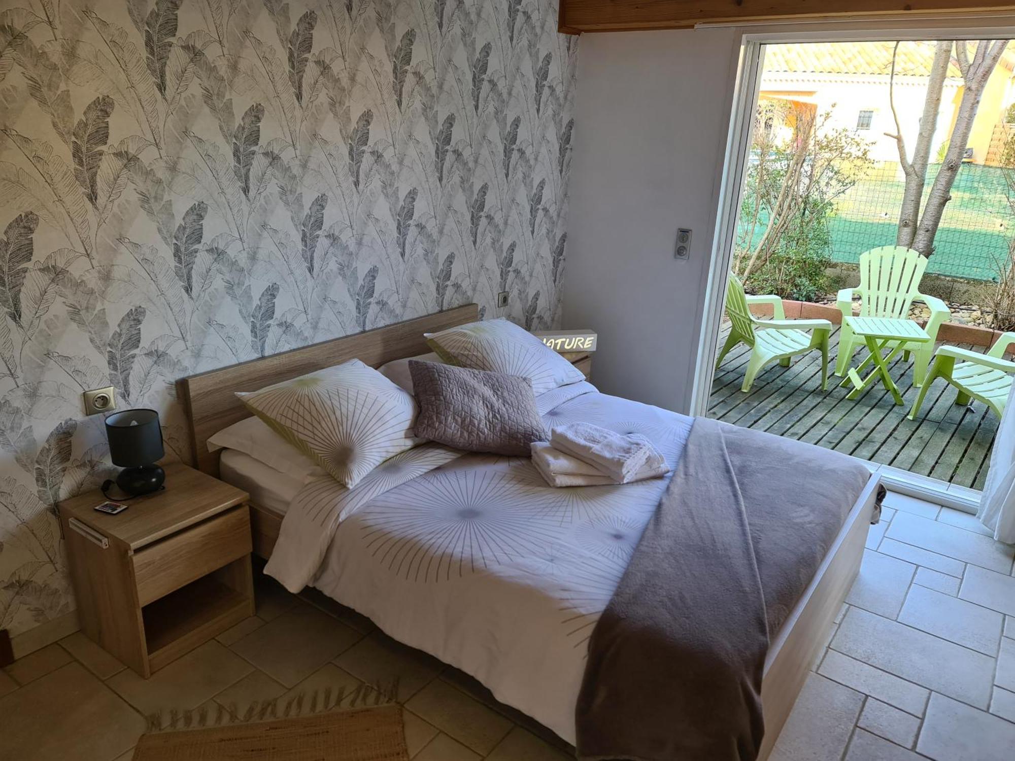 Agréable maison 4 étoiles au calme Portes-lès-Valence Esterno foto